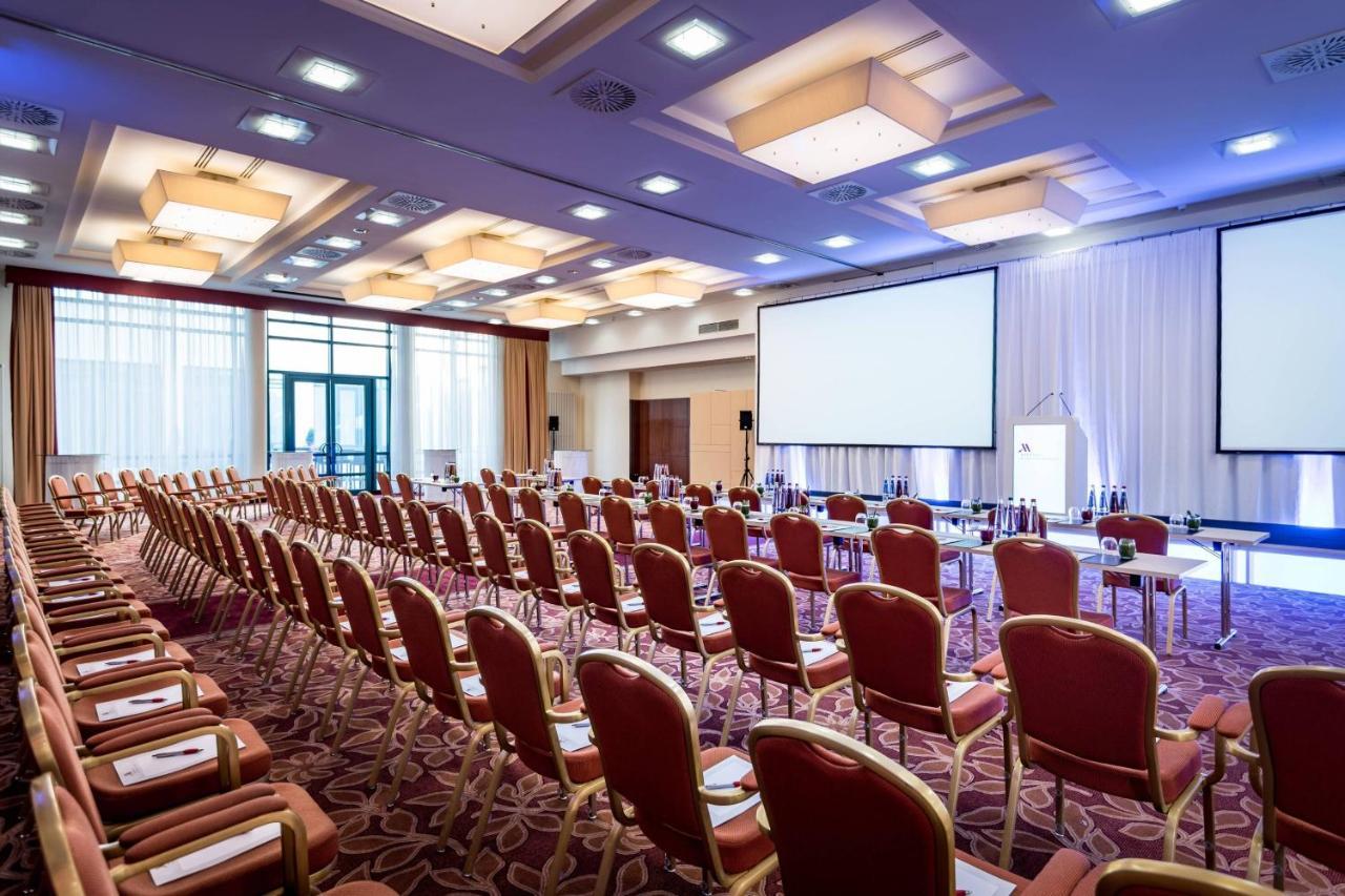 Munich Airport Marriott Hotel Freising Bagian luar foto