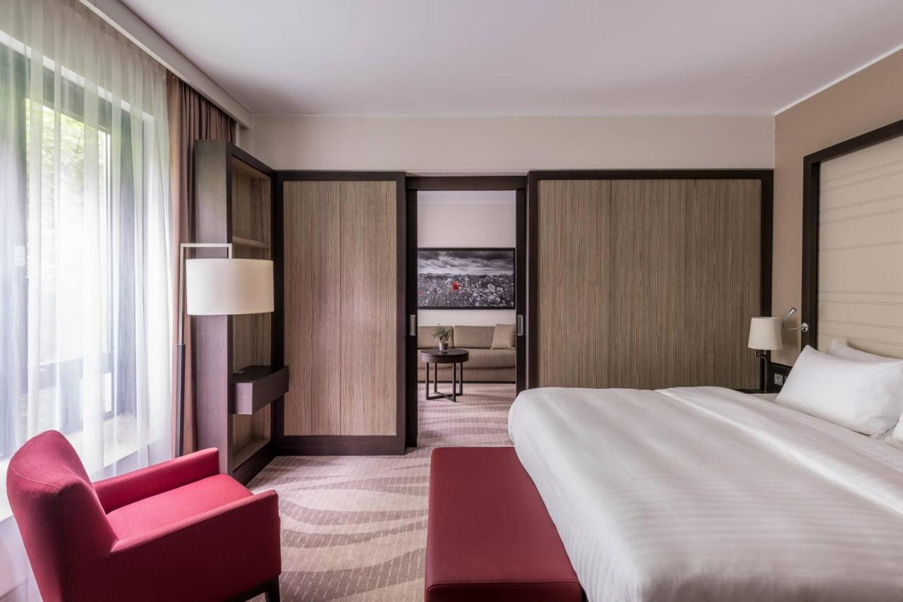 Munich Airport Marriott Hotel Freising Bagian luar foto