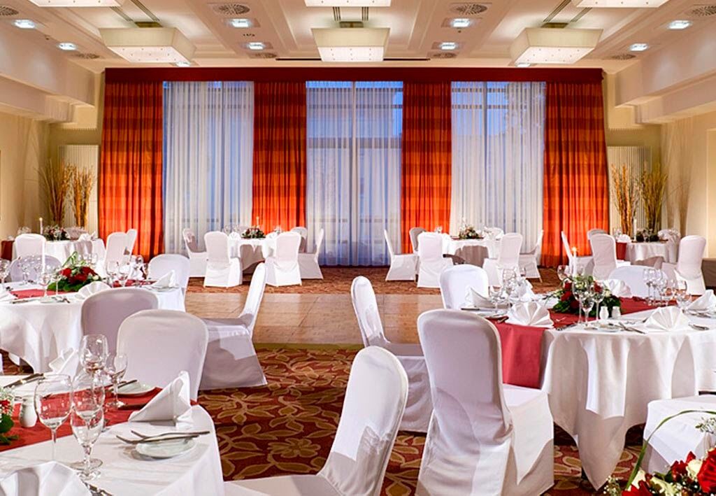 Munich Airport Marriott Hotel Freising Bagian luar foto